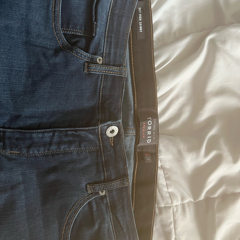 Torrid sky high skinny Dark Blue Slim Jeans